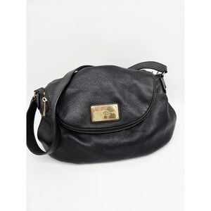 MARC JACOBS New York Natasha Crossbody Black Pebbled Leather Bag Gold Zipper